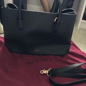 Angela Roi Black Tote - VEGAN LEATHER